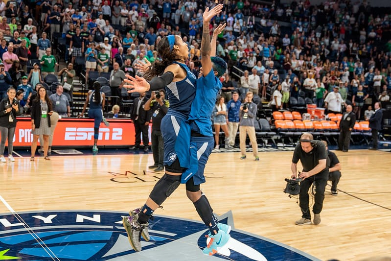 Sparks hạ Lynx 89-82, chấm dứt chuỗi thắng 10 trận của Minnesota