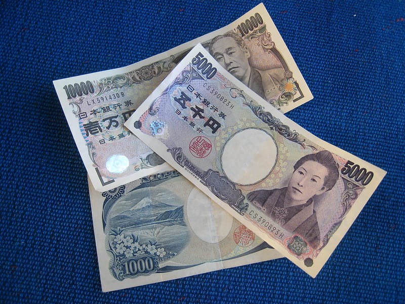Yen lao dốc về 159/USD, xóa nửa thành quả can thiệp Mỹ-Nhật