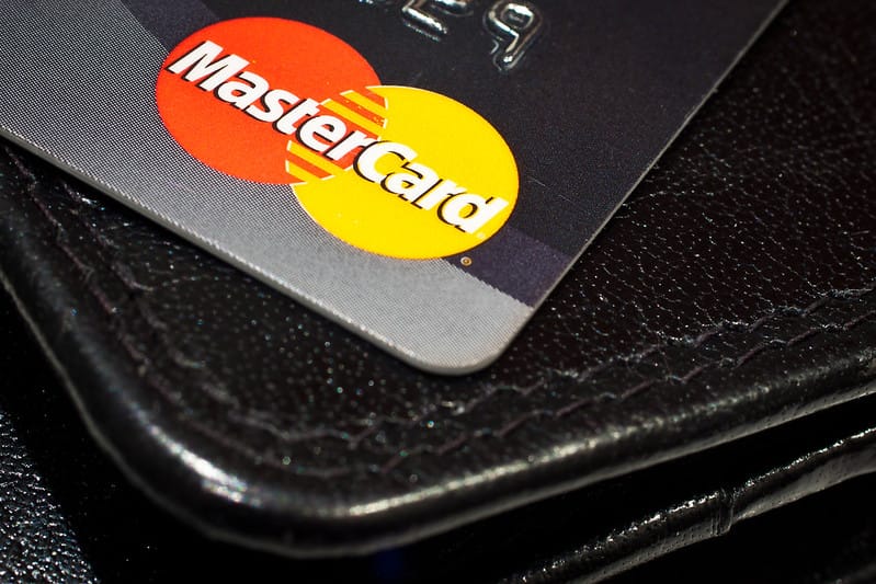 Mastercard (MA) tăng 8 phiên liên tiếp, chạm đỉnh lịch sử gần mốc 600 USD