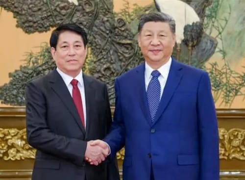 Chủ tịch Tập Cận Bình đẩy mạnh nghiên cứu cơ bản, đặt nền móng cho tự chủ công nghệ