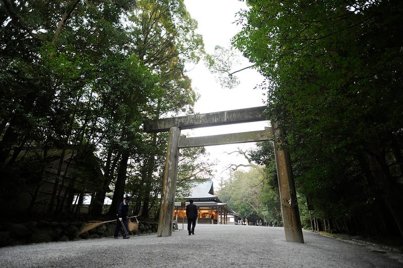 Cháy 44 giờ gần đền Ise Jingu thiêu rụi 58 tòa nhà