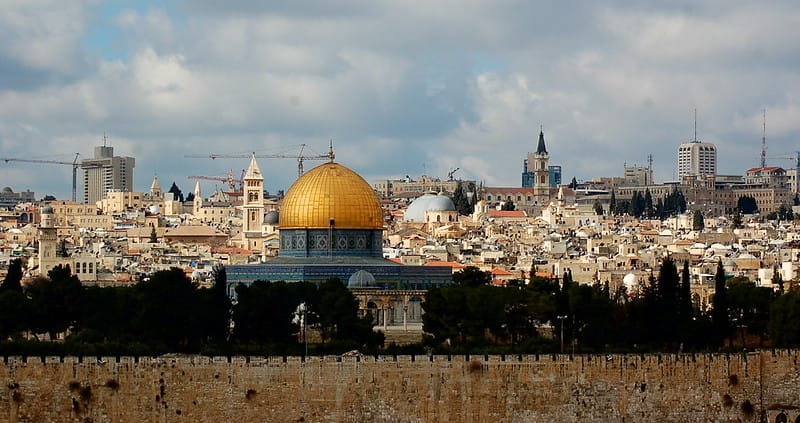 Clip nữ tu người Pháp bị tấn công ở Jerusalem gây phẫn nộ