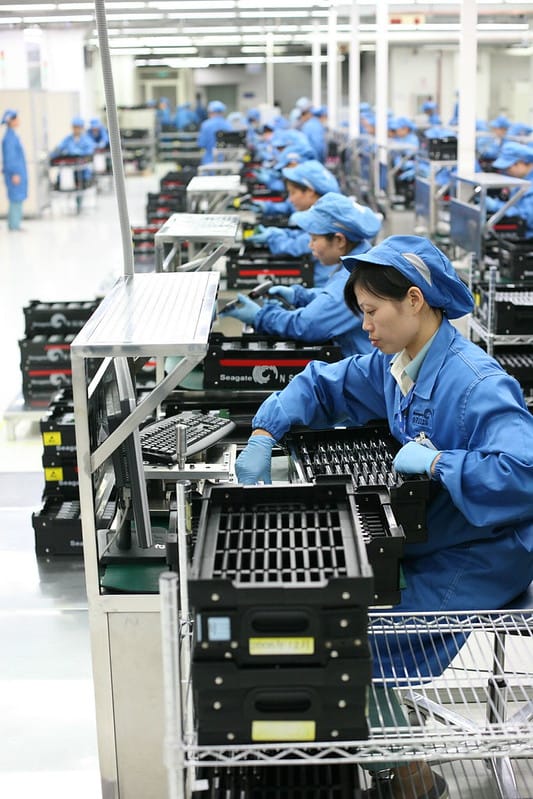 PMI tổng hợp Trung Quốc rơi xuống 49,3, thấp nhất kể từ 2022