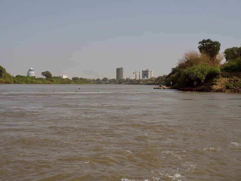 Chiến tranh Sudan đẩy 8 triệu trẻ em ra khỏi trường học