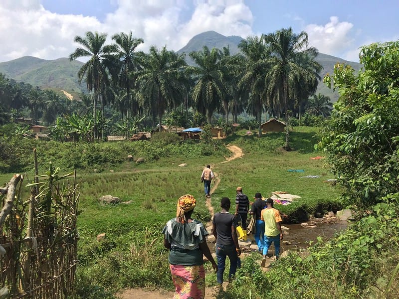 Ebola tại Congo vượt 2.100 ca, lan nhanh kỷ lục, Uganda sắp sạch bệnh