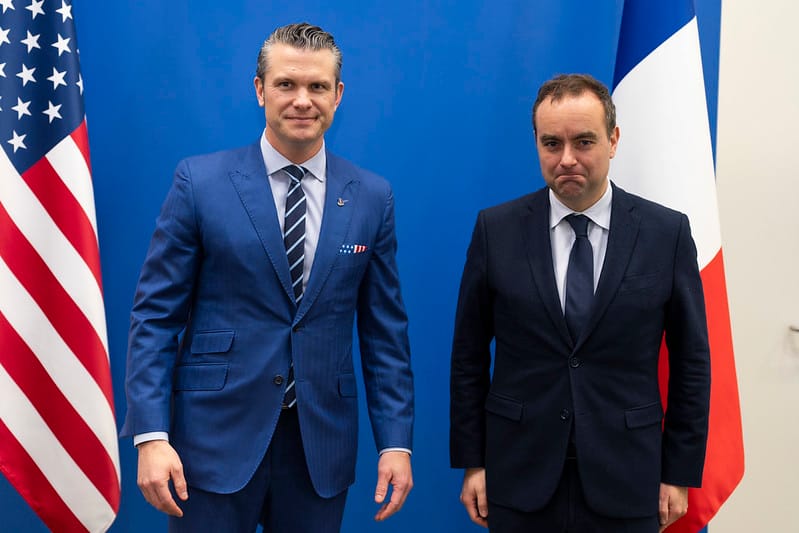 Bộ trưởng Quốc phòng Mỹ Hegseth ra lệnh rà soát lực lượng tại châu Âu, kêu gọi 'NATO 3.0'