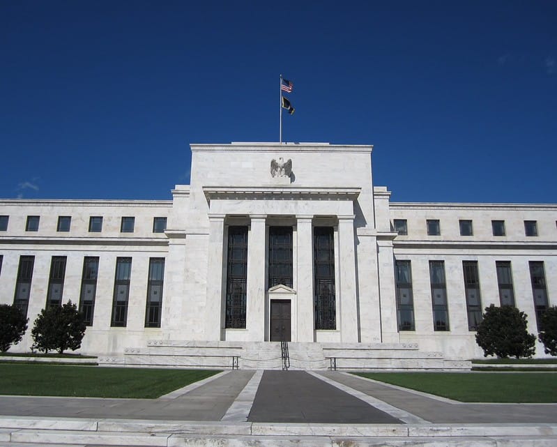 Tân Chủ tịch Fed Kevin Warsh đối mặt phép thử lớn đầu tiên