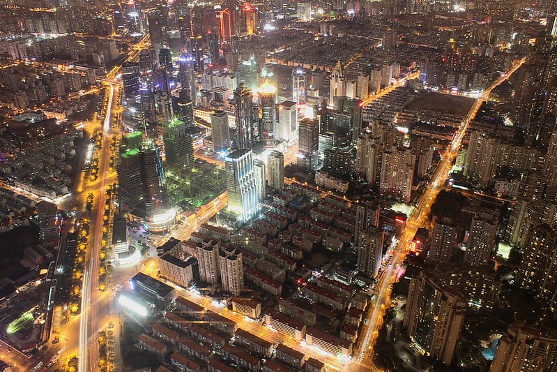 GDP Trung Quốc bất ngờ đạt 5% quý I bất chấp chiến tranh Iran