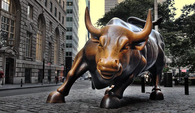 S&P 500 vượt 7.200 điểm, Phố Wall có tháng tốt nhất từ 2020