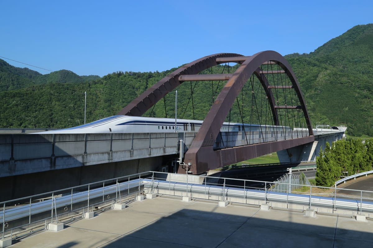 Shizuoka dỡ rào cản cuối cùng, tàu siêu tốc maglev 500 km/h của Nhật Bản tái khởi động