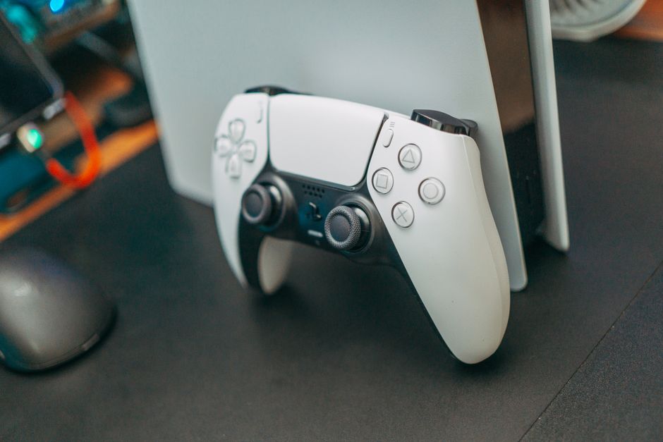 AnyPS5 chạy game PS5 trên PC mà không cần giả lập