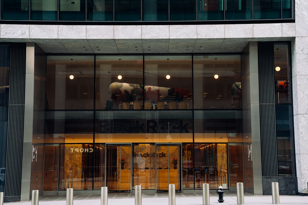 BlackRock: trái phiếu doanh nghiệp A- đang cho lợi suất trên 7%