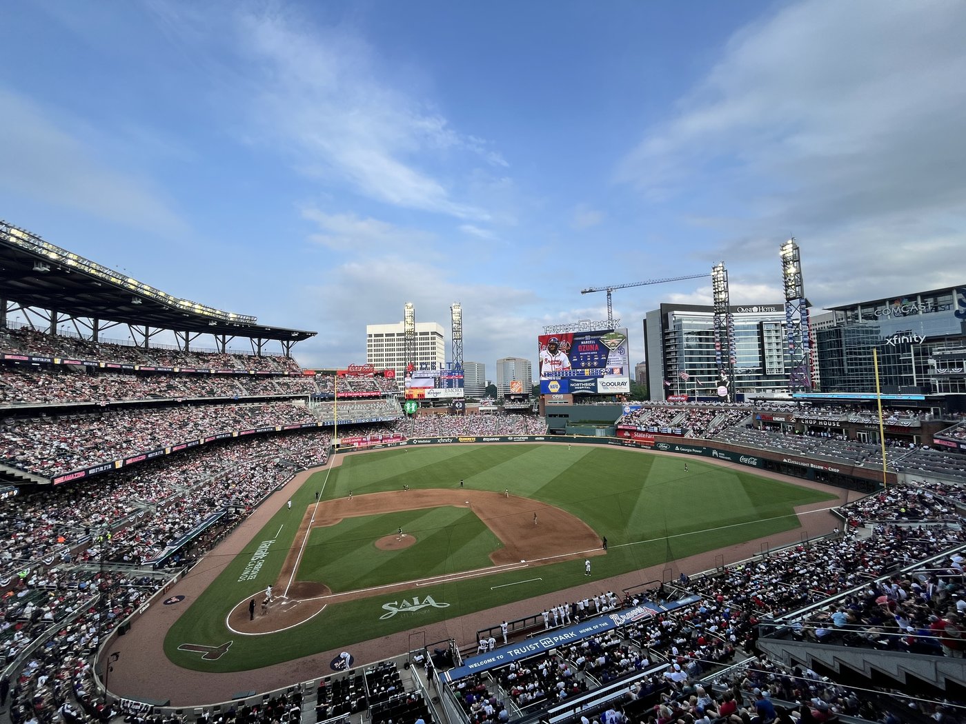 Braves đánh bại Phillies 6-2, vào vòng Division Series gặp Dodgers