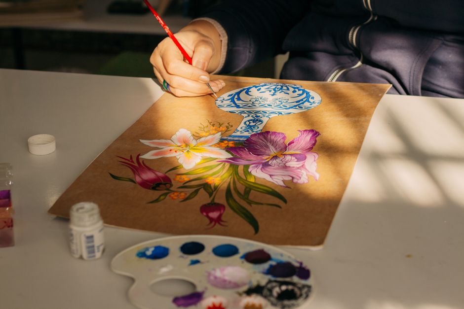 Florilegium: dự án mã nguồn mở tự vẽ hoa màu Delft trên lề trang LaTeX