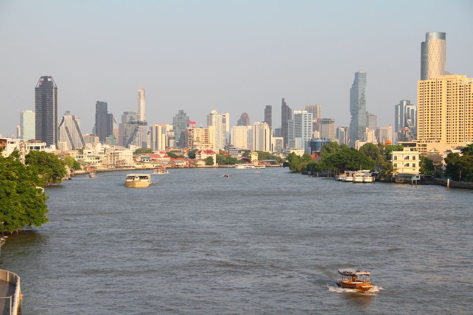 IMF cảnh báo không được chủ quan dù kinh tế toàn cầu bền bỉ, nửa số đại biểu bỏ họp khi Nga phát biểu