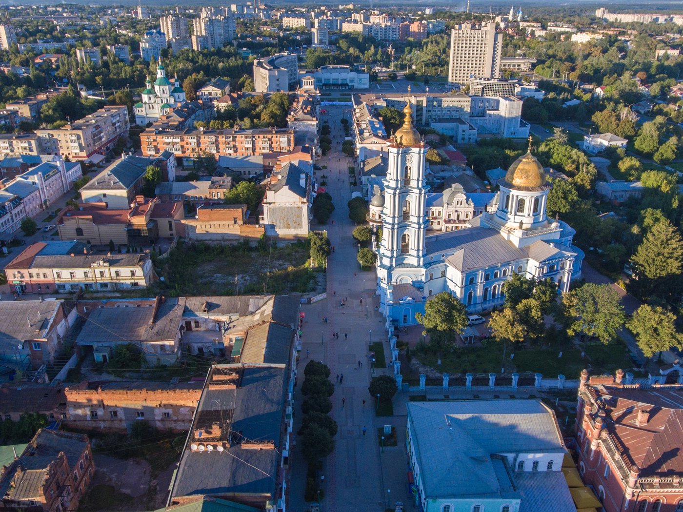 Nga Dội Bom Dẫn Đường Xuống Sumy Và Mykolaiv, Ba Dân Thường Thiệt Mạng Ngay Trước Vòng Đàm Phán Mới
