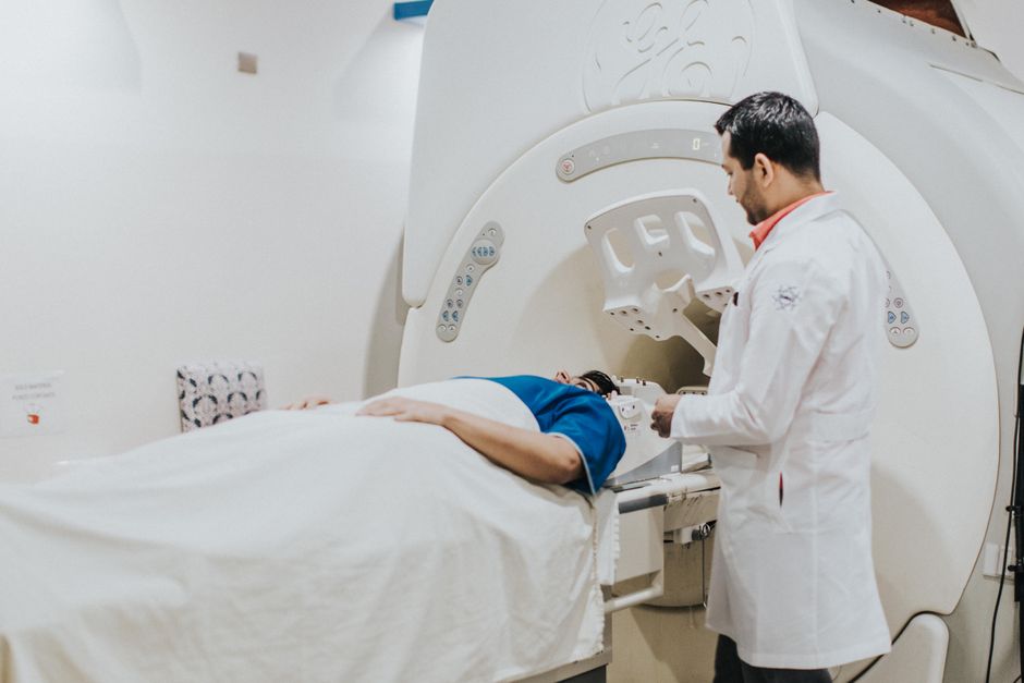 Quét não hé lộ nguyên nhân mệt mỏi và sương mù não sau COVID