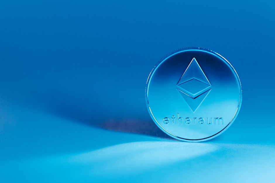 Quỹ ETF Ether bị rút vốn chín ngày liền, Solana chấm dứt chuỗi hút tiền kỷ lục